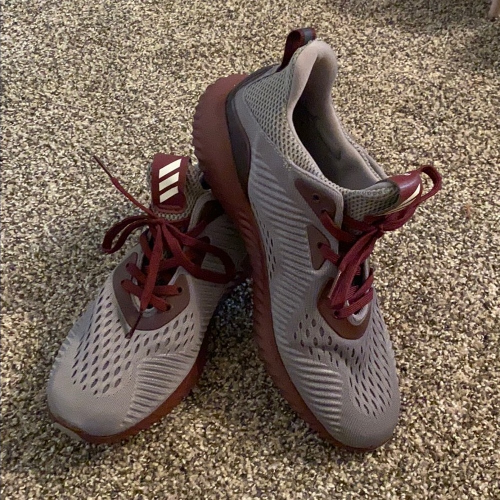 Adidas ALPHABOUNCE Tennis Shoes